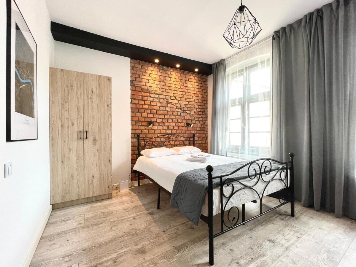 Copernicus Street Apartment - Broken Flowers And Twin Peaks Thorn Exterior foto