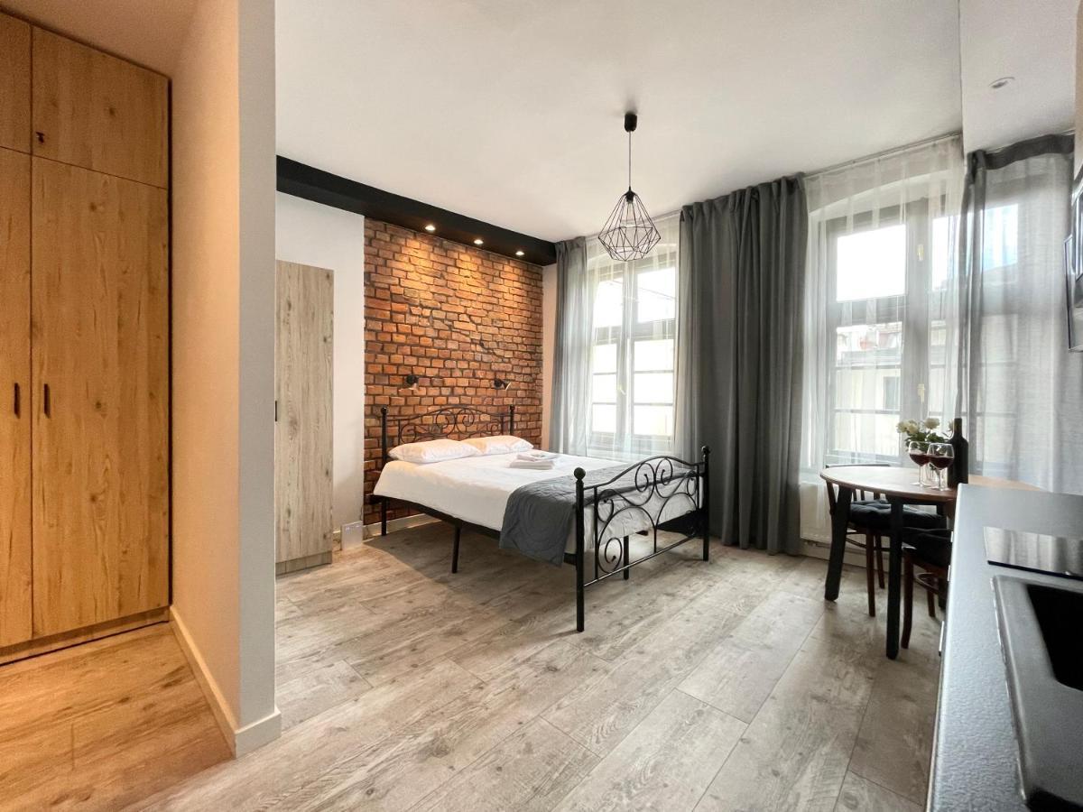 Copernicus Street Apartment - Broken Flowers And Twin Peaks Thorn Exterior foto