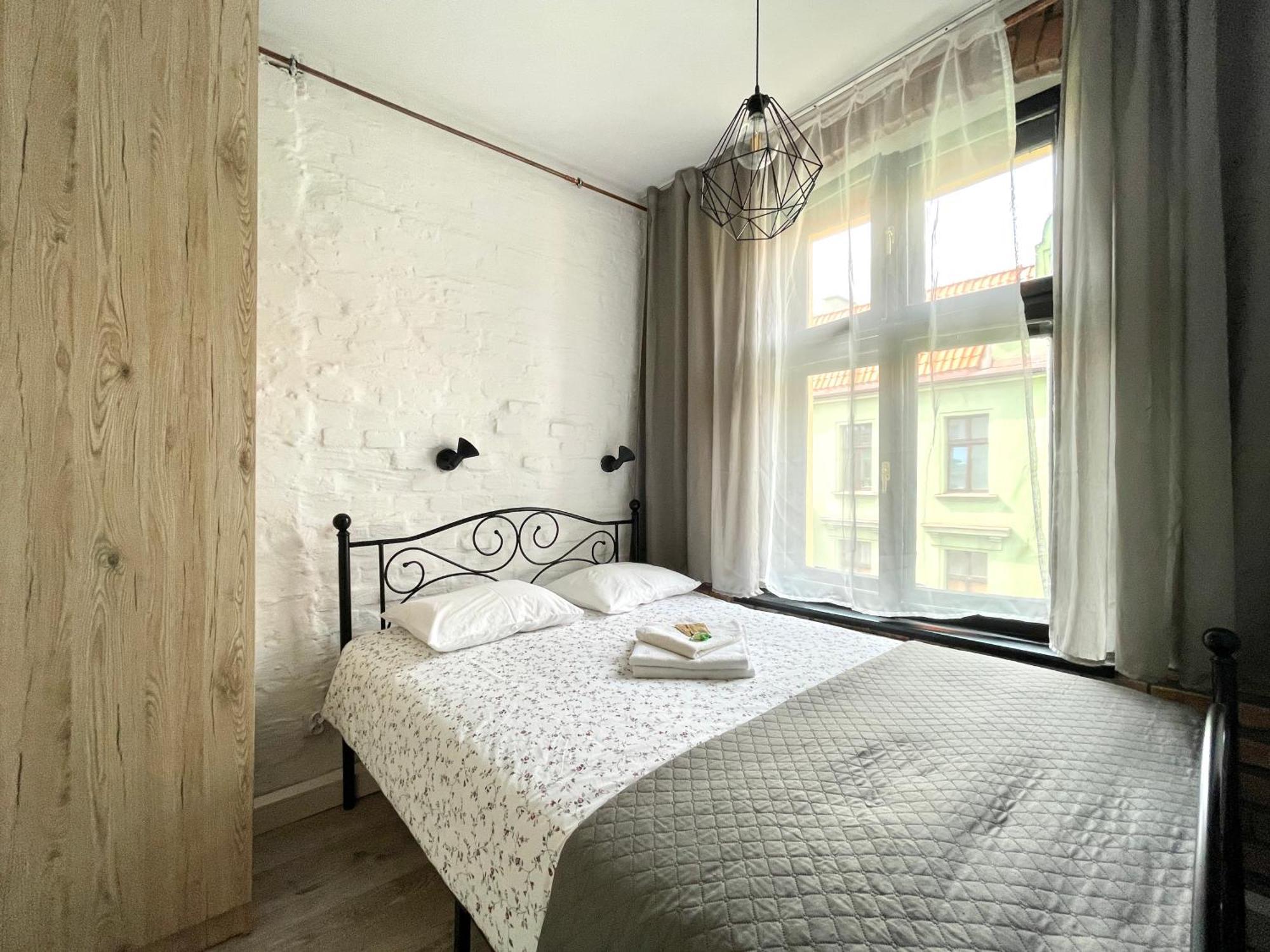 Copernicus Street Apartment - Broken Flowers And Twin Peaks Thorn Exterior foto